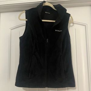 Columbia vest